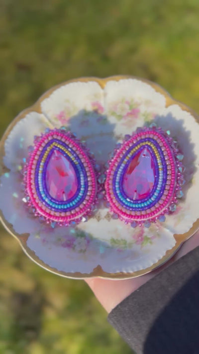 Fair dust earrings